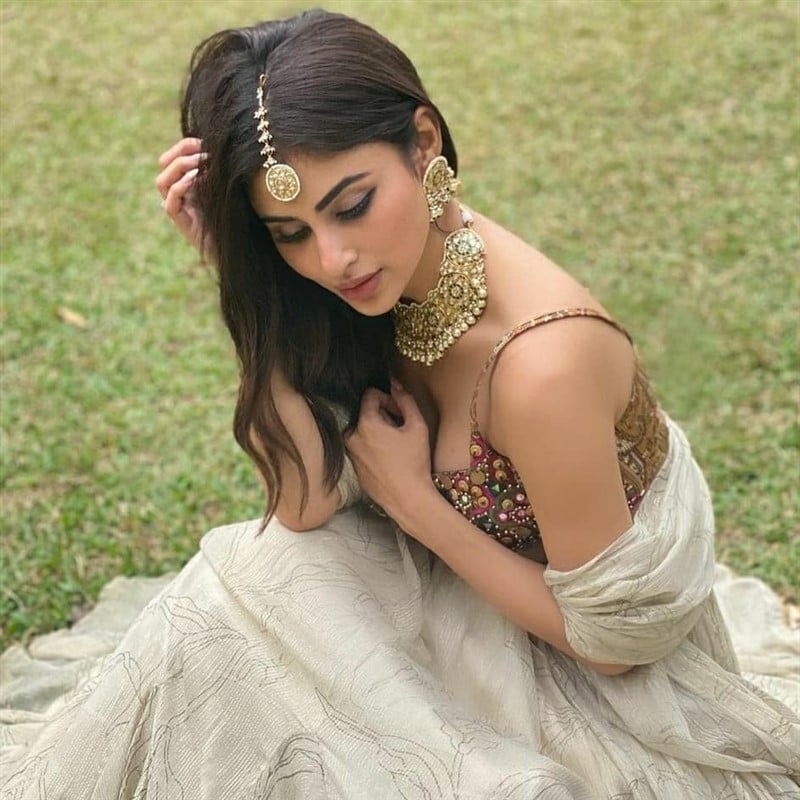 Mouni roy latest Photos collection