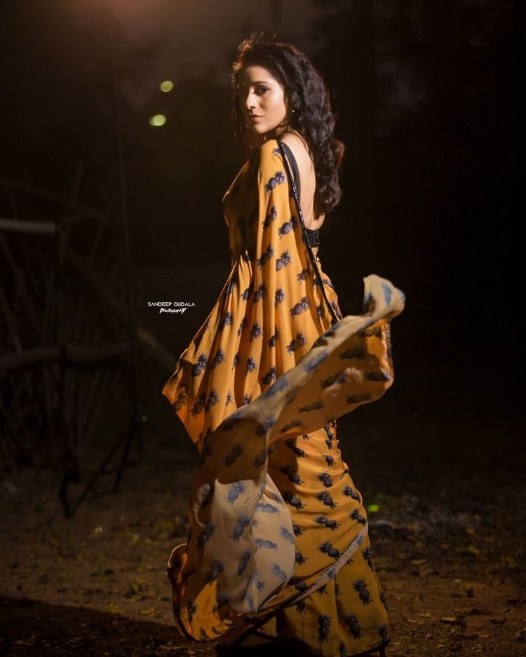 Rashmi Gautam Images Cllection