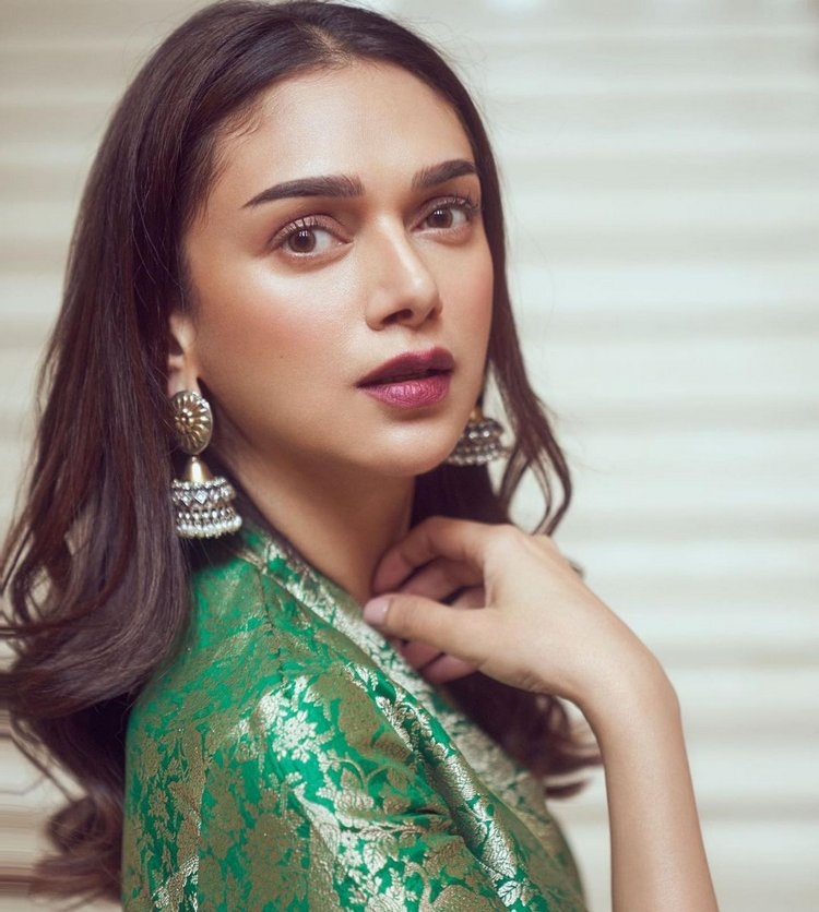 Aditi Rao Hydari New Clicks In Shoot