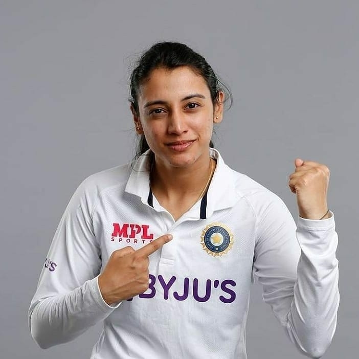 Womens cricketer New Clicks