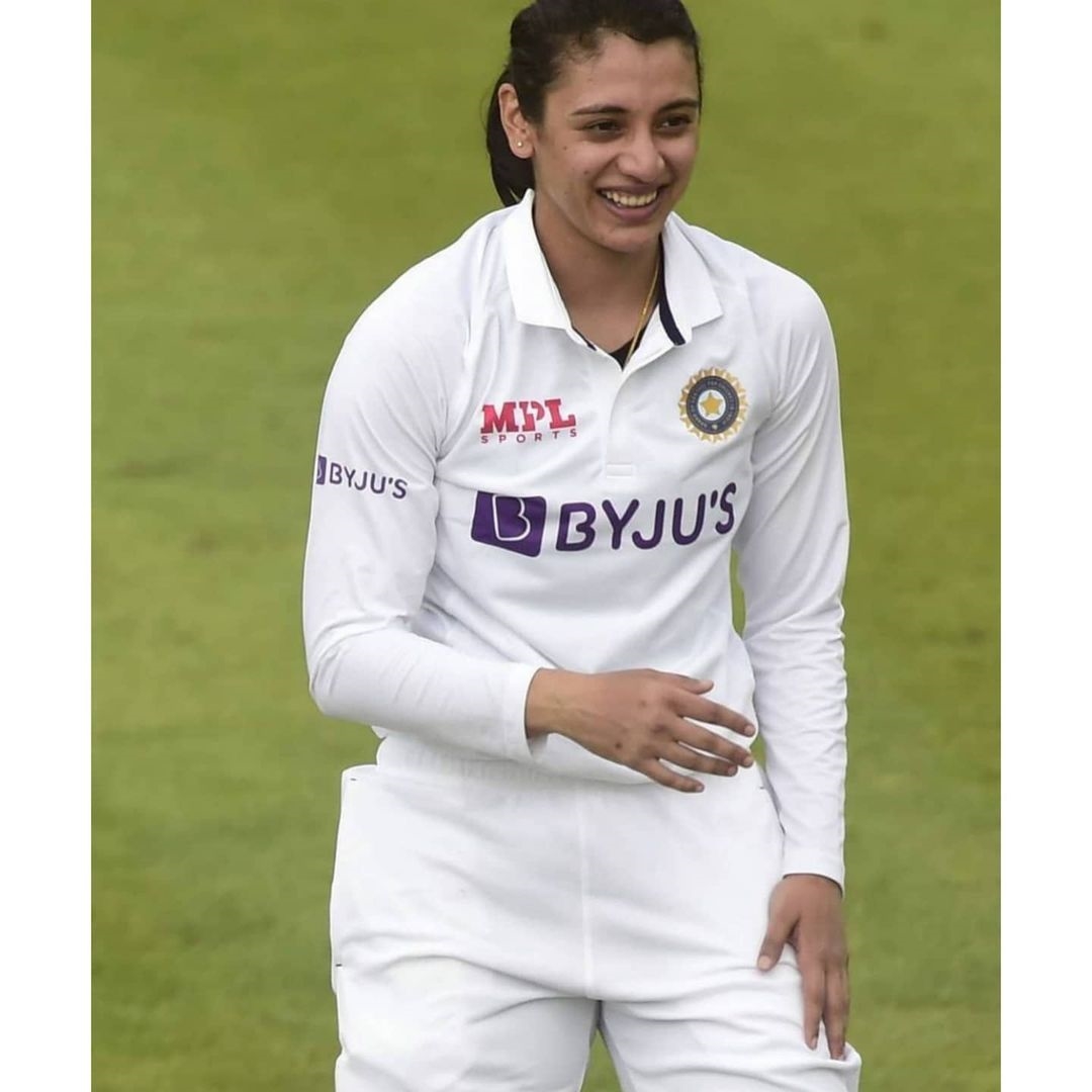 Womens cricketer New Clicks