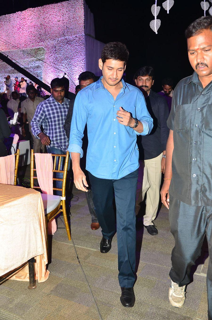 Mahesh Babu at Talasani Srinivas Yadav Daughter Wedding Reception Stills