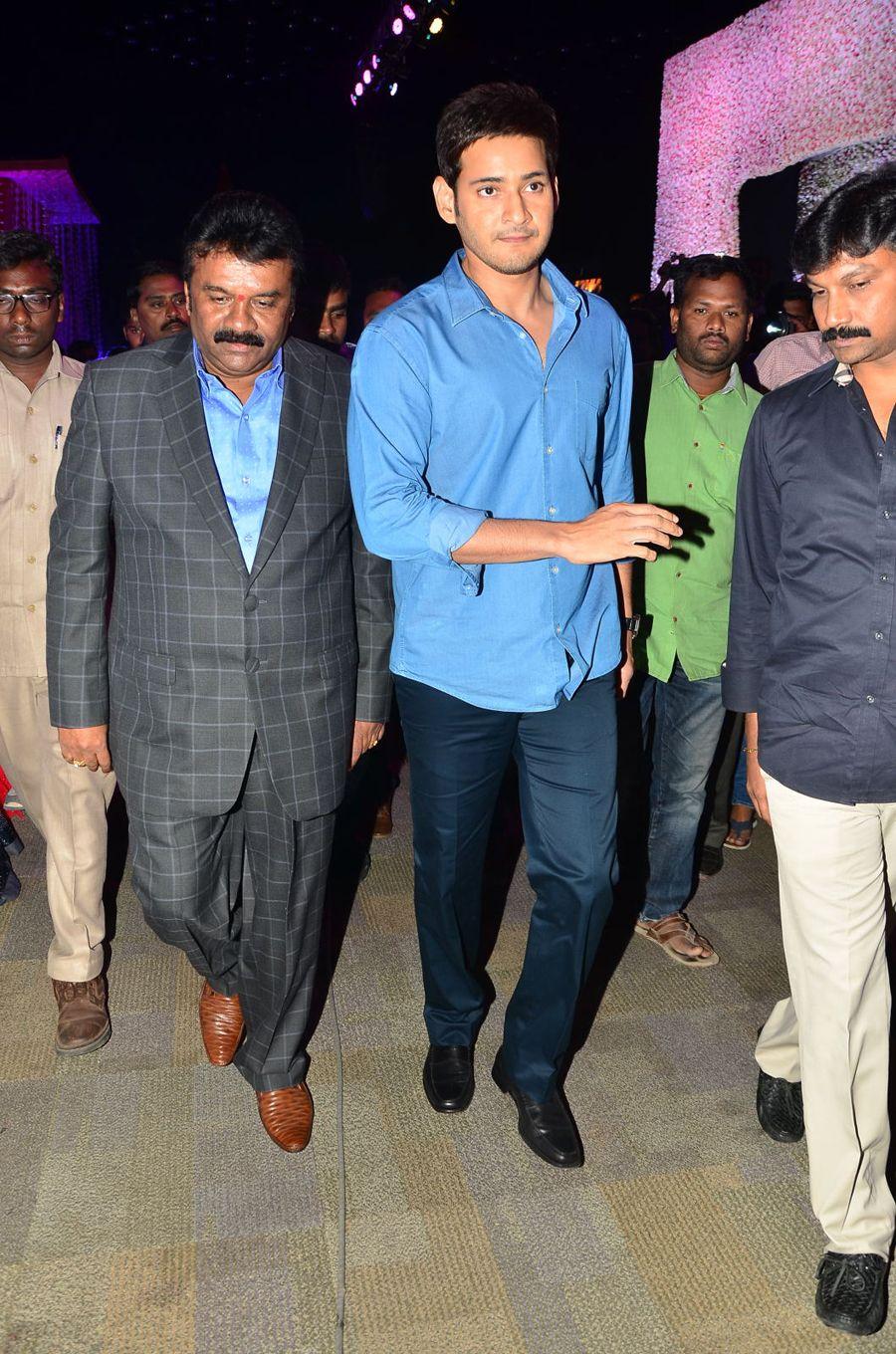 Mahesh Babu at Talasani Srinivas Yadav Daughter Wedding Reception Stills