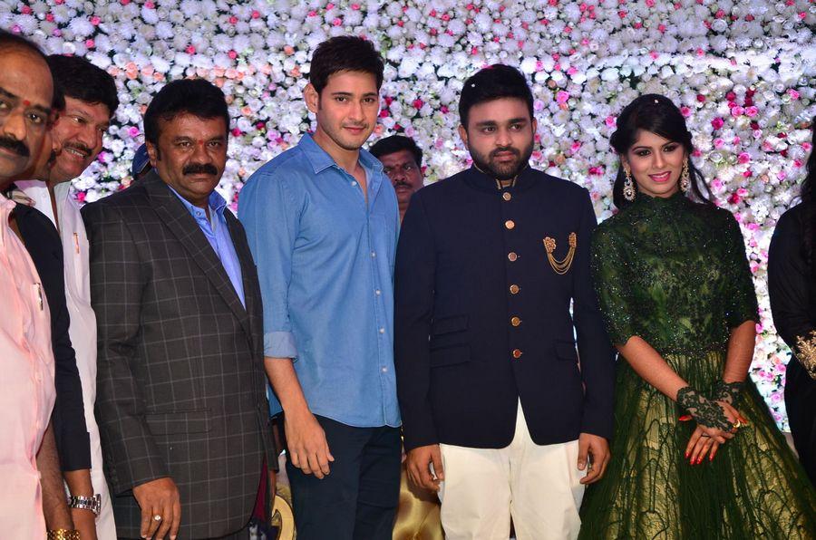 Mahesh Babu at Talasani Srinivas Yadav Daughter Wedding Reception Stills