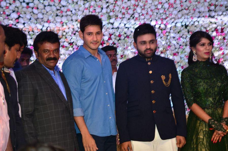 Mahesh Babu at Talasani Srinivas Yadav Daughter Wedding Reception Stills