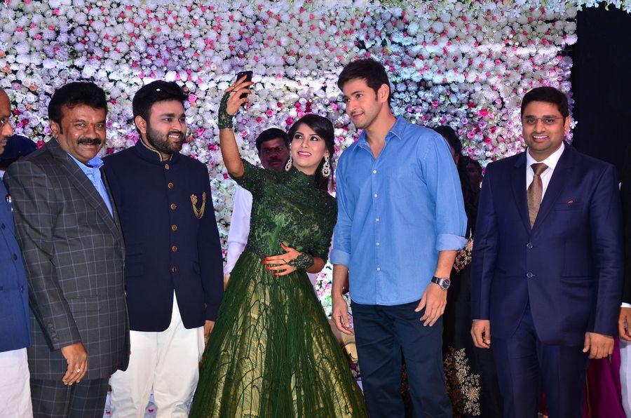 Mahesh Babu at Talasani Srinivas Yadav Daughter Wedding Reception Stills