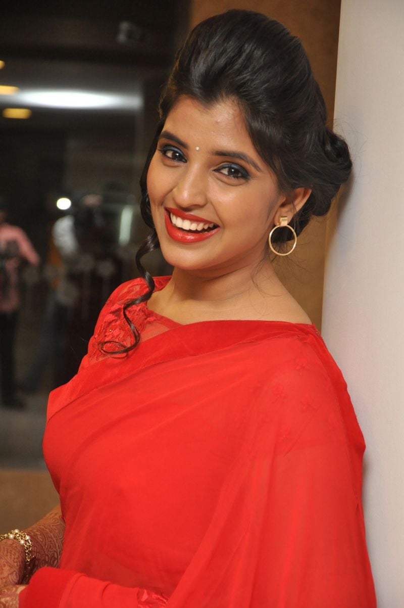 Anchor Syamala New Photo Pics