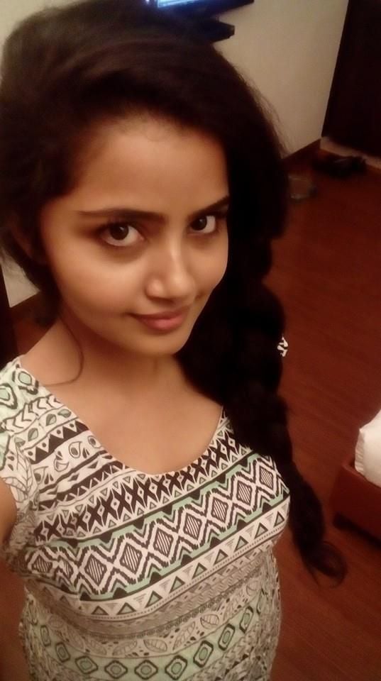 Anupama Parameswar New Stills