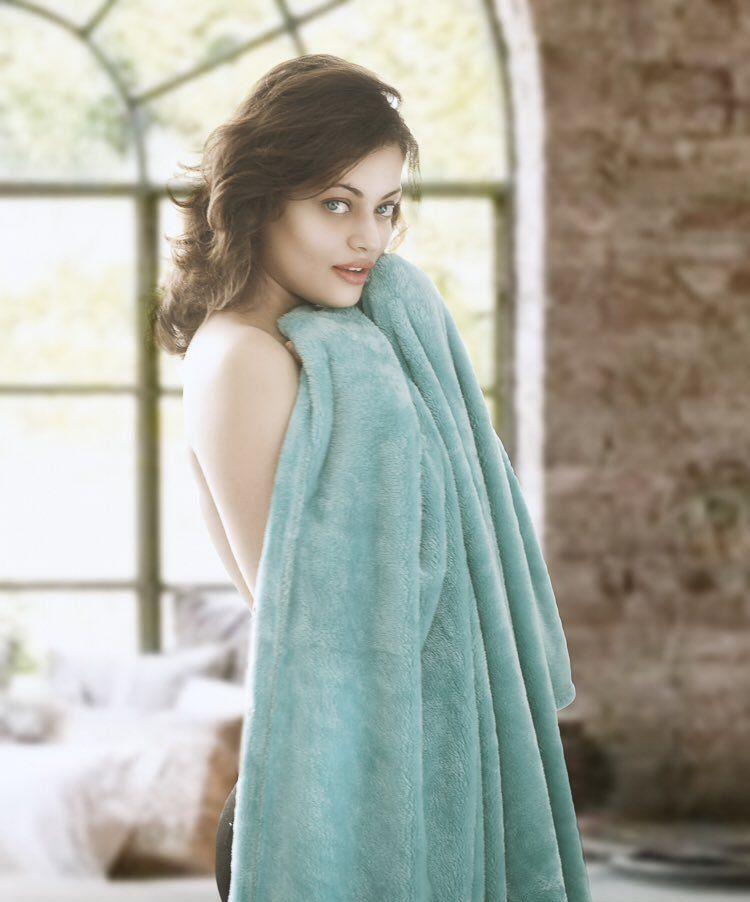 Sneha Ullal Latest Hot & Sexy Photoshoot Stills