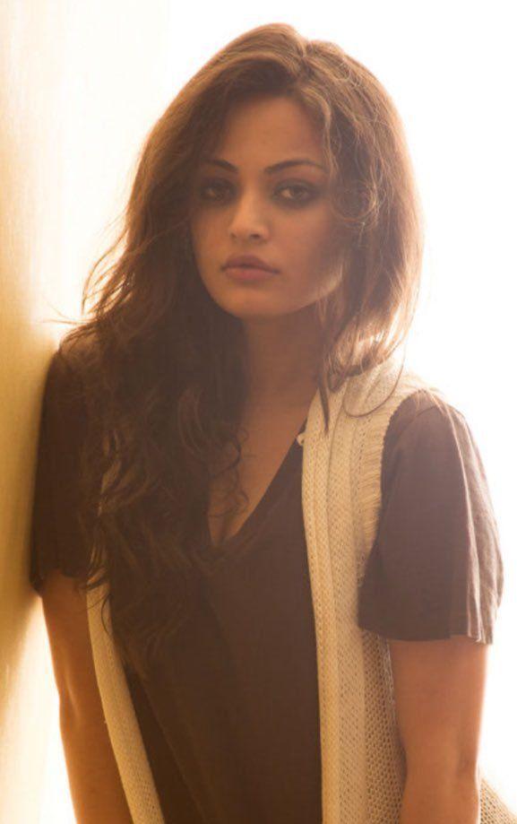 Sneha Ullal Latest Hot & Sexy Photoshoot Stills