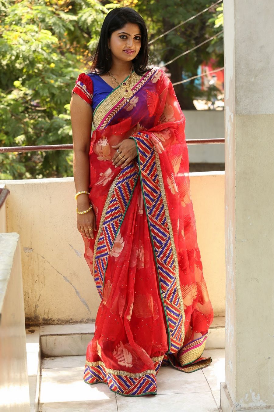 Telugu Tv Actress Mounica Saree Pics