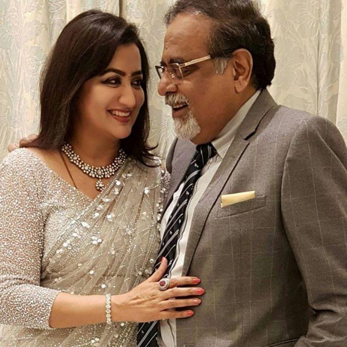 Ambareesh & Sumalatha Celebrates 25th Wedding Anniversary