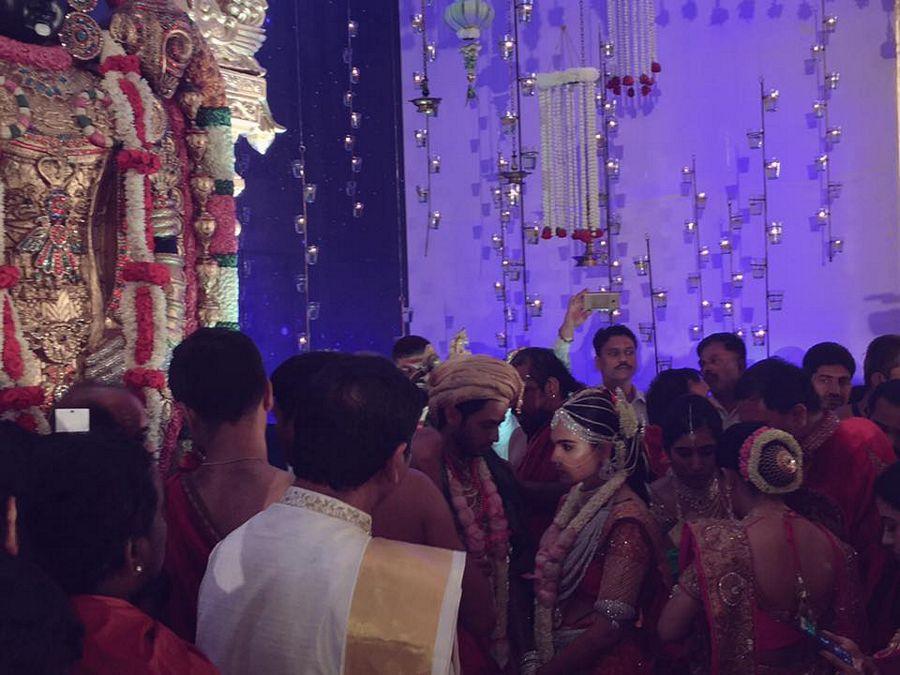 Gali Janardhan Reddy's daughter Brahmani's wedding Photos