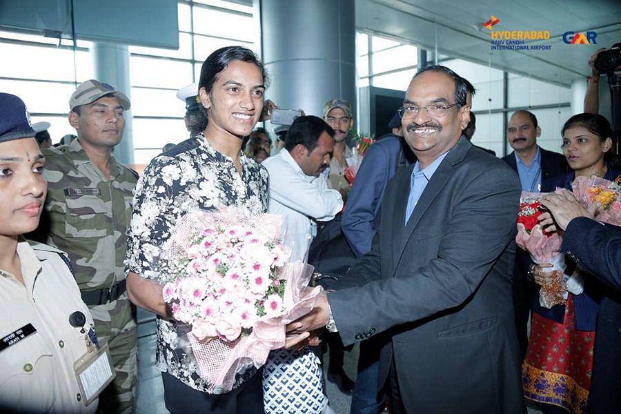 UNSEEN Private Photos of P V Sindhu