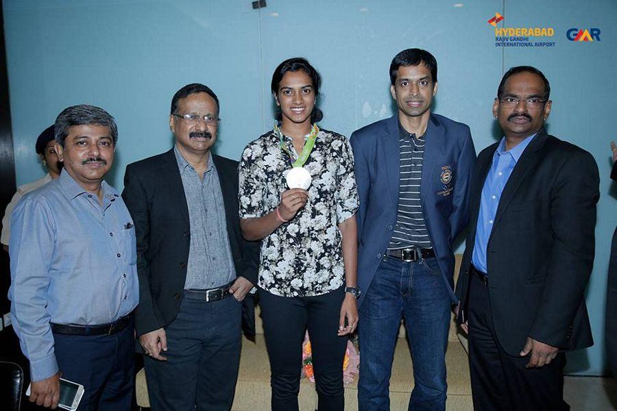 UNSEEN Private Photos of P V Sindhu