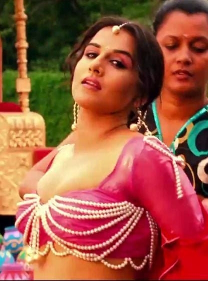 Vidya Balan Hot and Spicy Photos