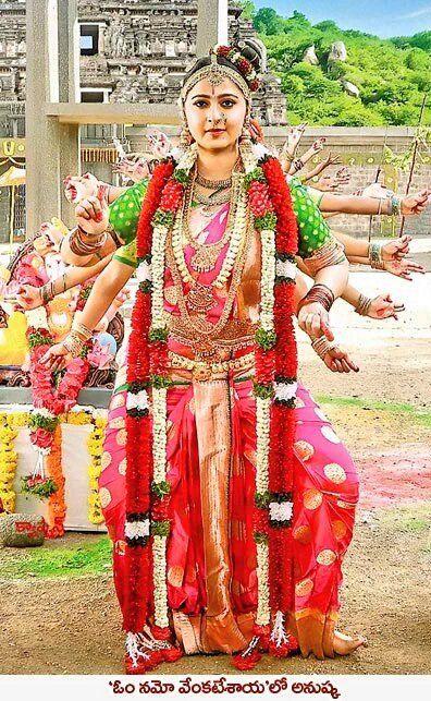 Anushka Stills From Om Namo Venkatesaya Movie