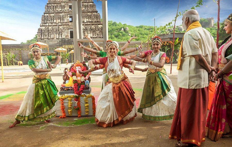 Anushka Stills From Om Namo Venkatesaya Movie