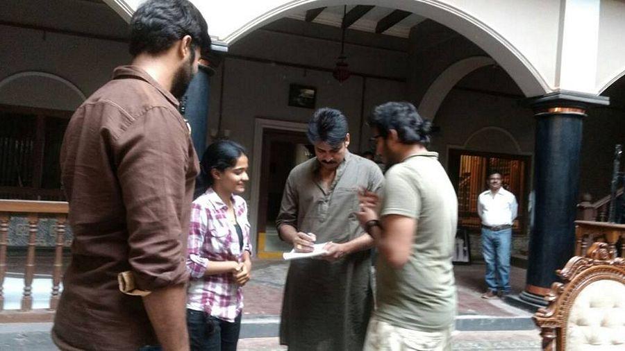 Exclusive Photos Leaked from the sets of Katamarayudu Movie