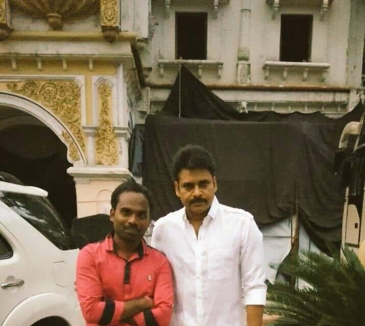 Exclusive Photos Leaked from the sets of Katamarayudu Movie