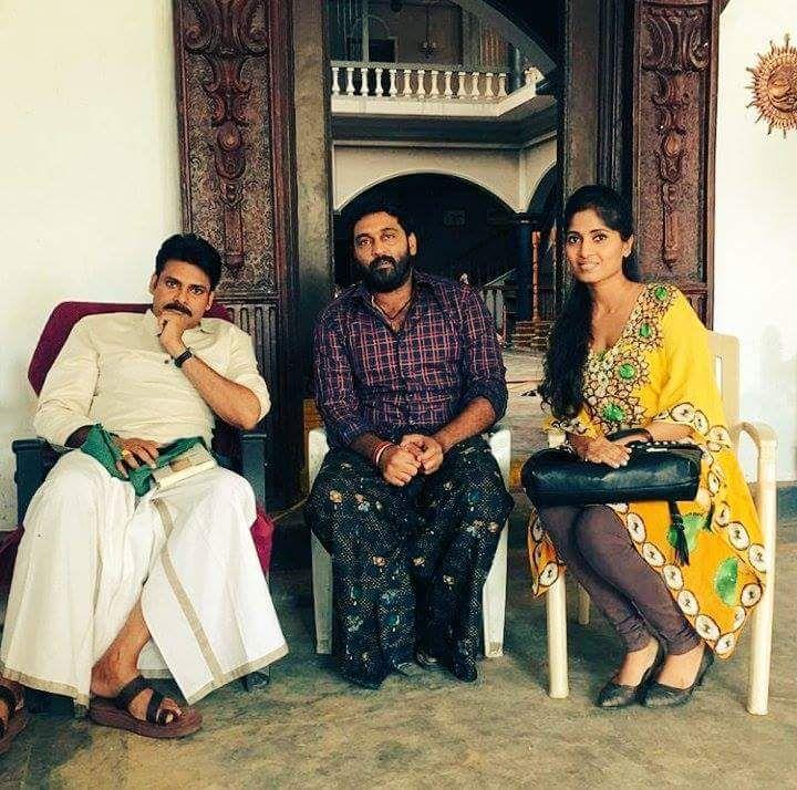 Exclusive Photos Leaked from the sets of Katamarayudu Movie