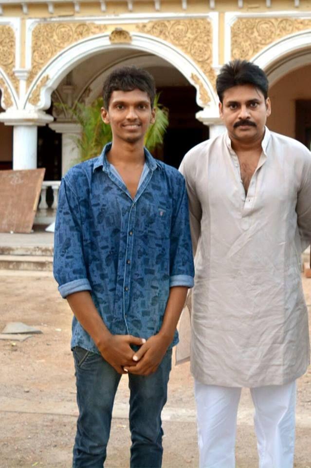 Exclusive Photos Leaked from the sets of Katamarayudu Movie