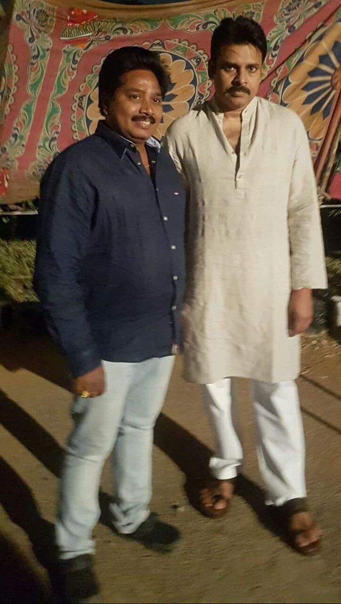 Exclusive Photos Leaked from the sets of Katamarayudu Movie