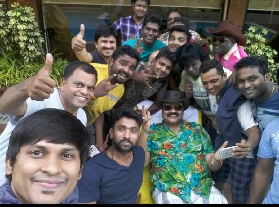 Jabardasth Team in Goa Trip Photos