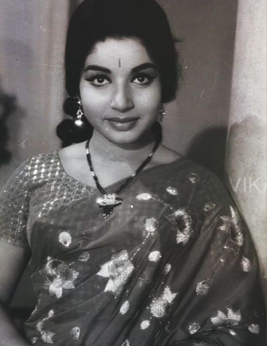 Jayalalithaa NEVER SEEN Photo Collection