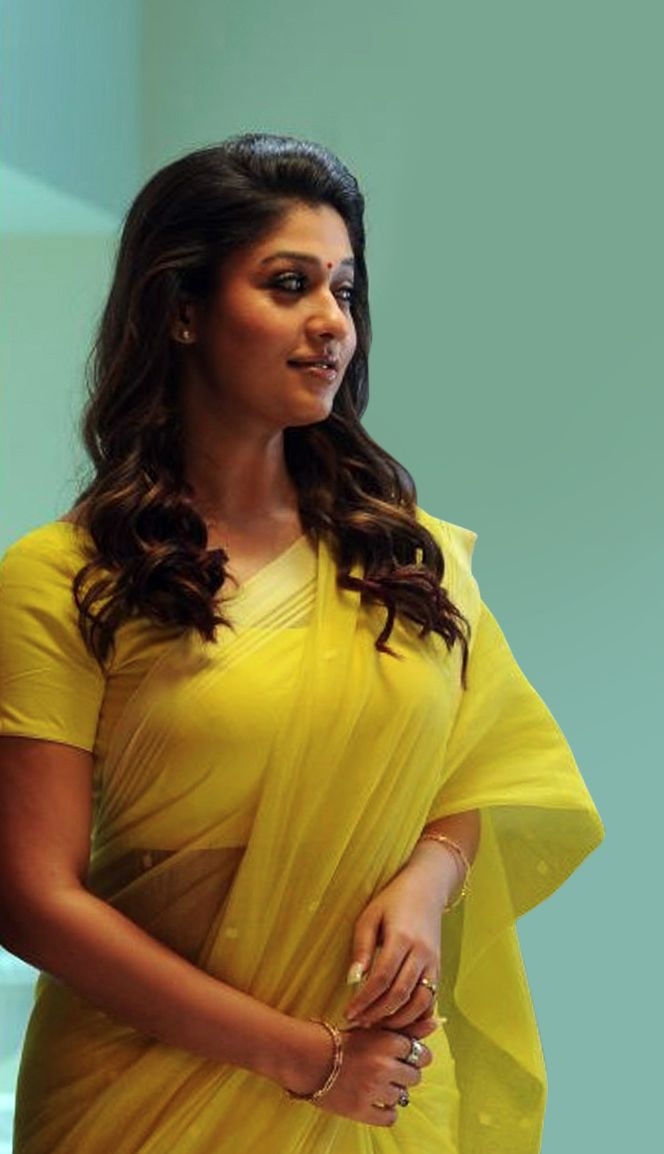 Evergreen Beauty Nayanthara in Saree