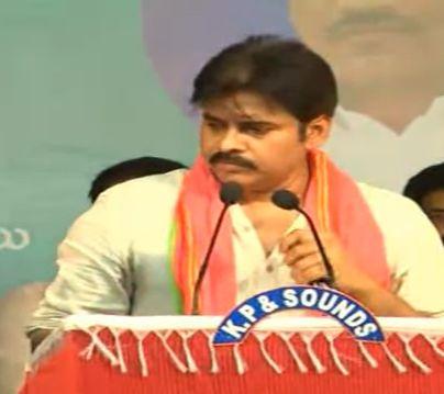 Pawan Kalyan Addresses at Handloom Weavers Satyagraha Deeksha