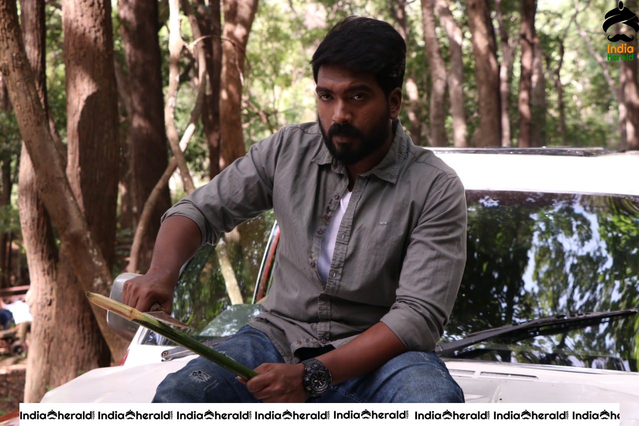 Actor Praveen Photos from Trip Shooting Spot Set 2