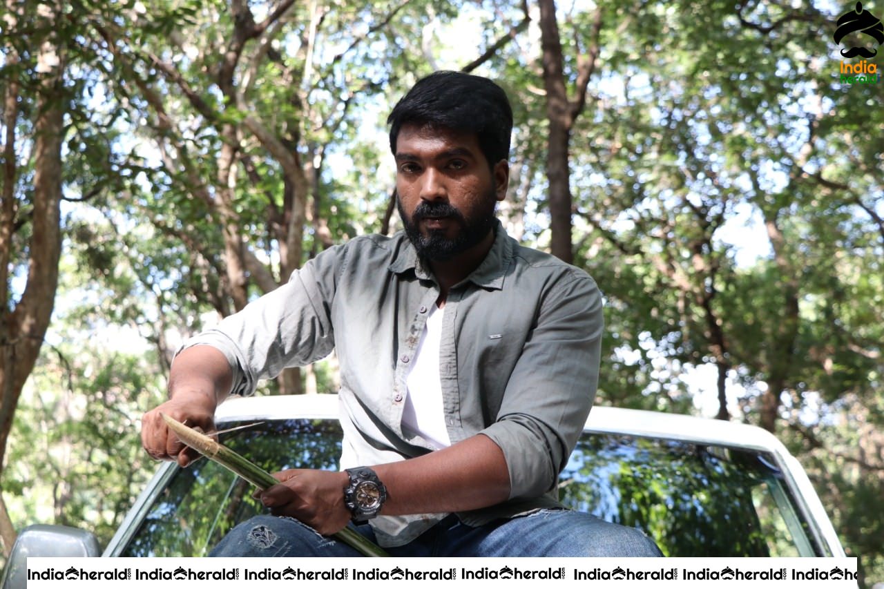 Actor Praveen Photos from Trip Shooting Spot Set 2