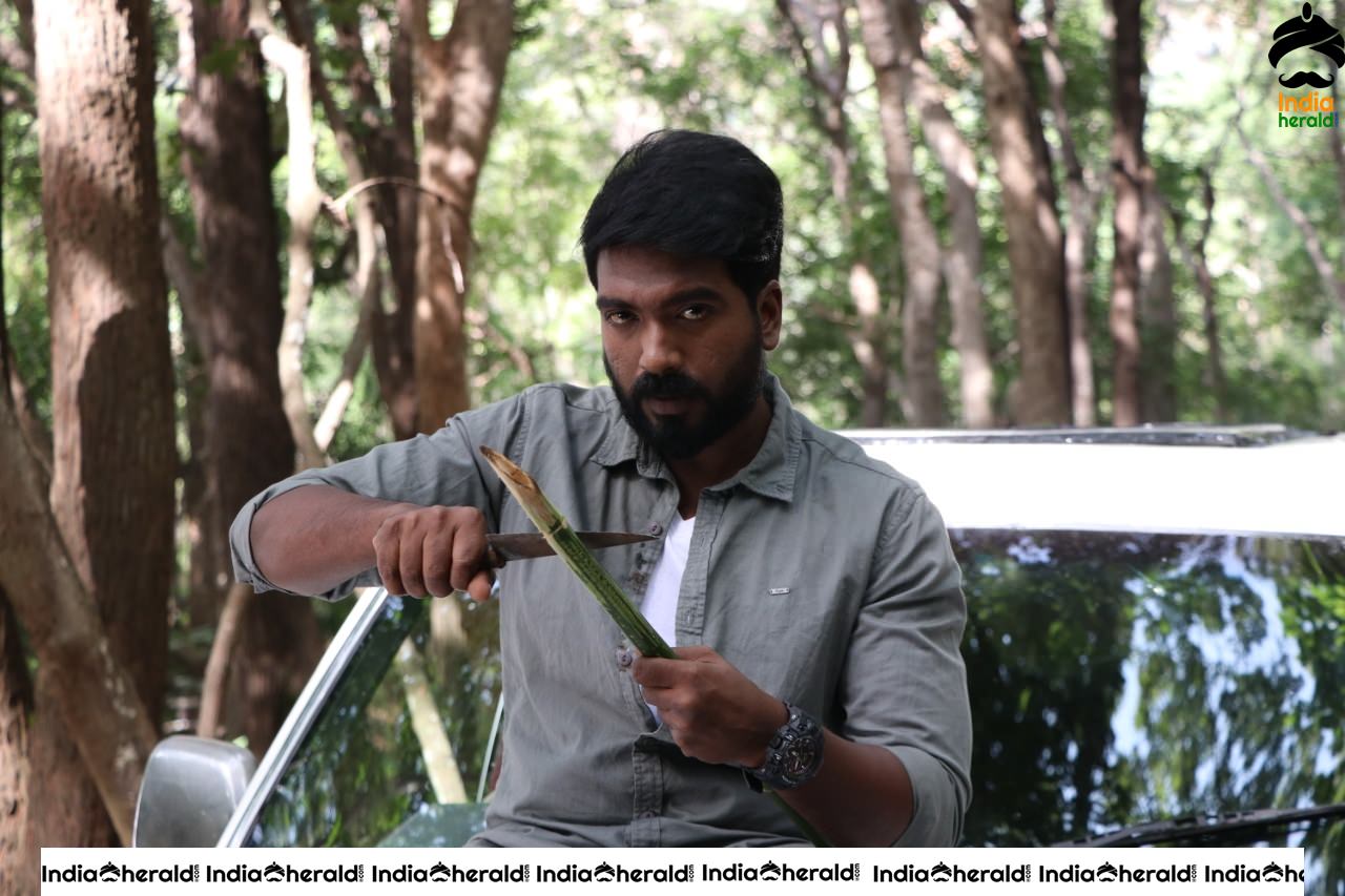 Actor Praveen Photos from Trip Shooting Spot Set 2