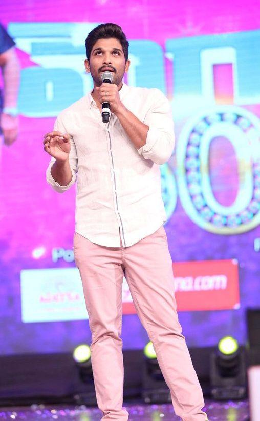 Allu Arjun at Chiranjeevi 60th Birthday Celebrations