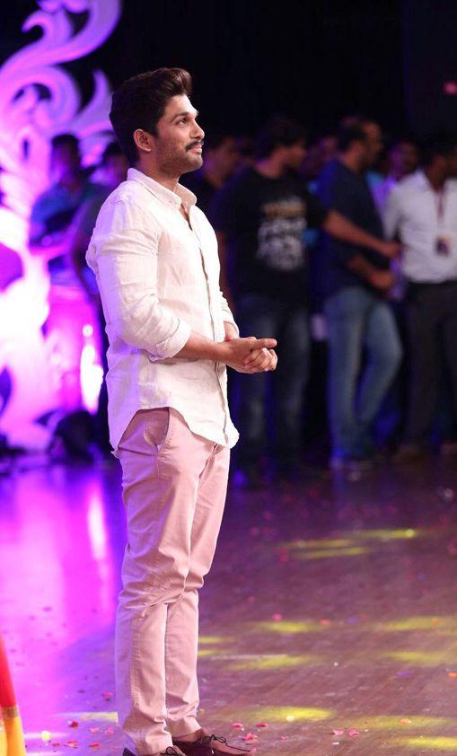 Allu Arjun at Chiranjeevi 60th Birthday Celebrations