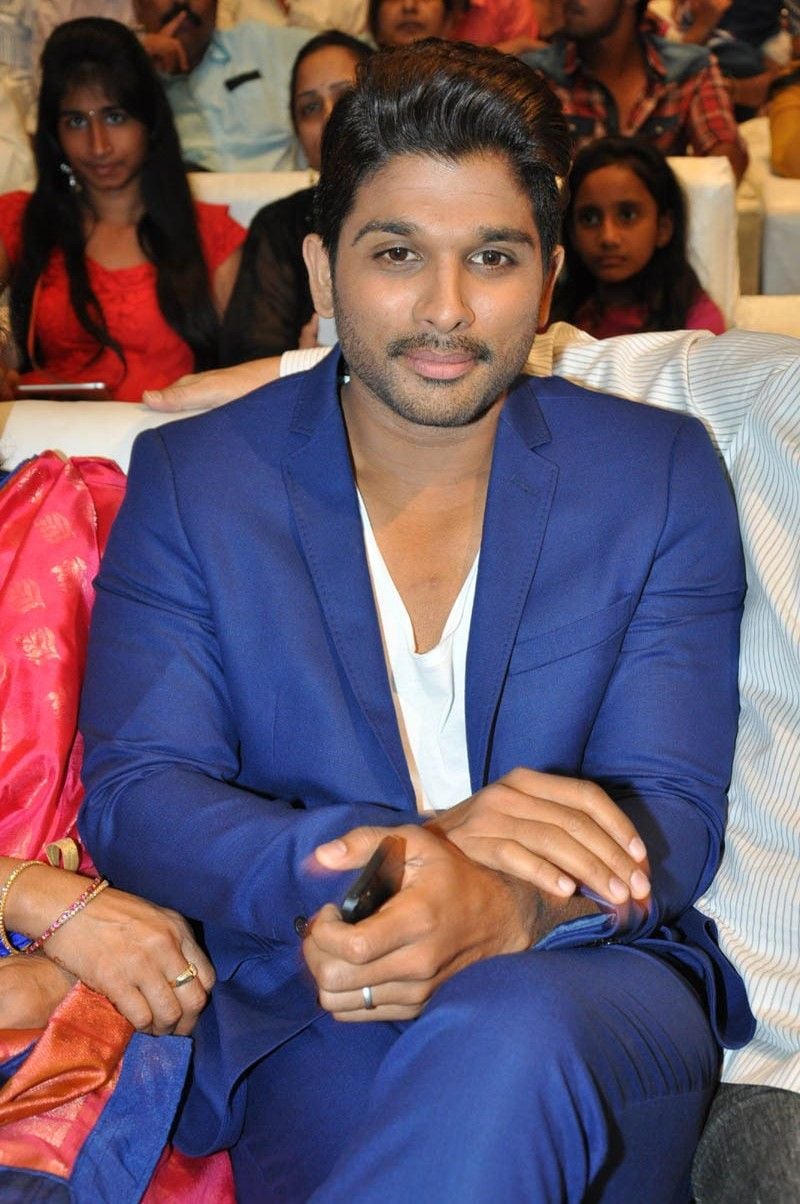 Allu Arjun latest Stills At S/O Satyamurthy Audio Launch