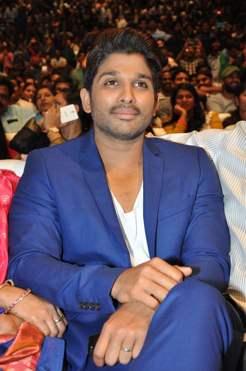 Allu Arjun latest Stills At S/O Satyamurthy Audio Launch