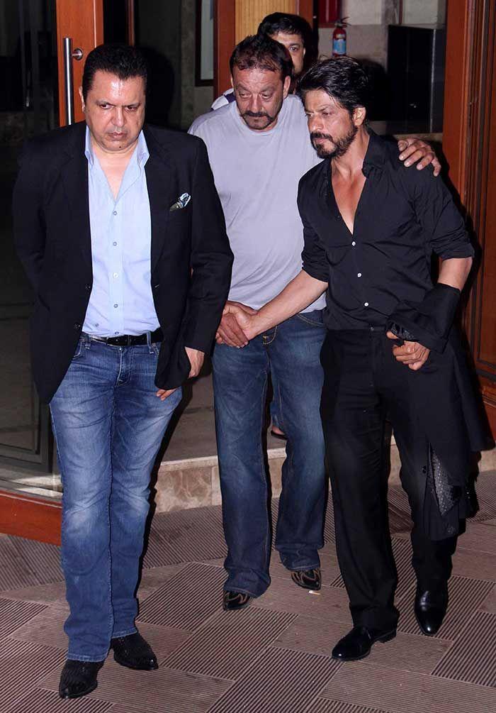 Celebrities Meet At Sanjay Dutt House