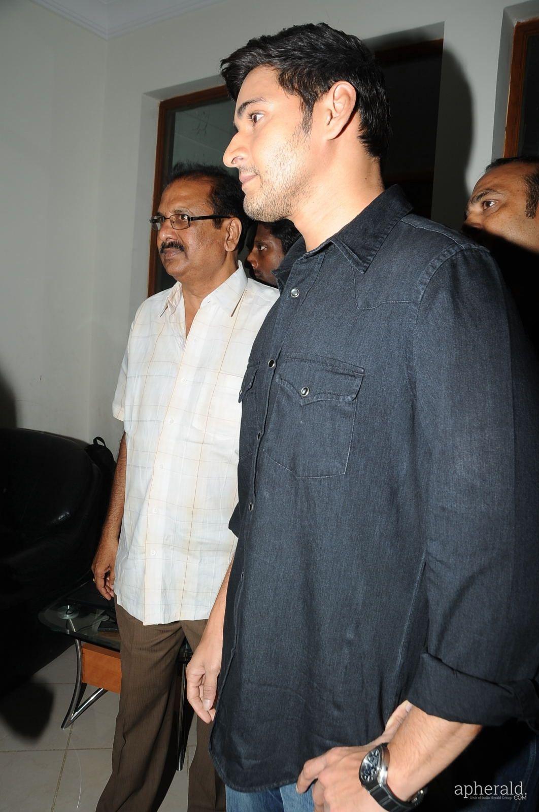 Shahid Kapoor talks about potential remakes of his films - Telugu News -  IndiaGlitz.com