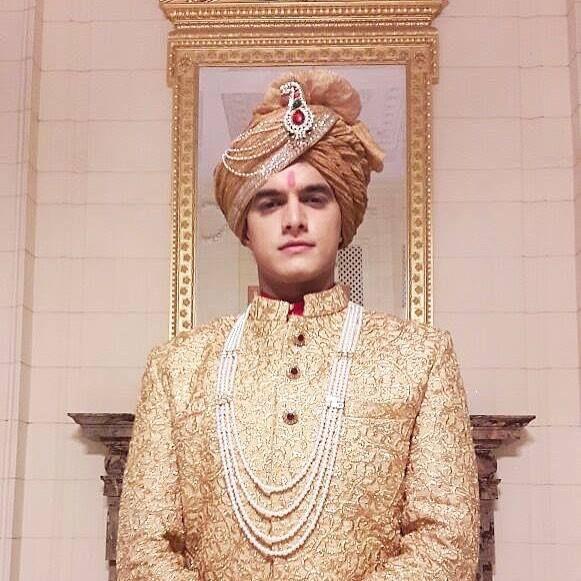 Serial Actor Mohsin Khan Rare & Unseen Photos