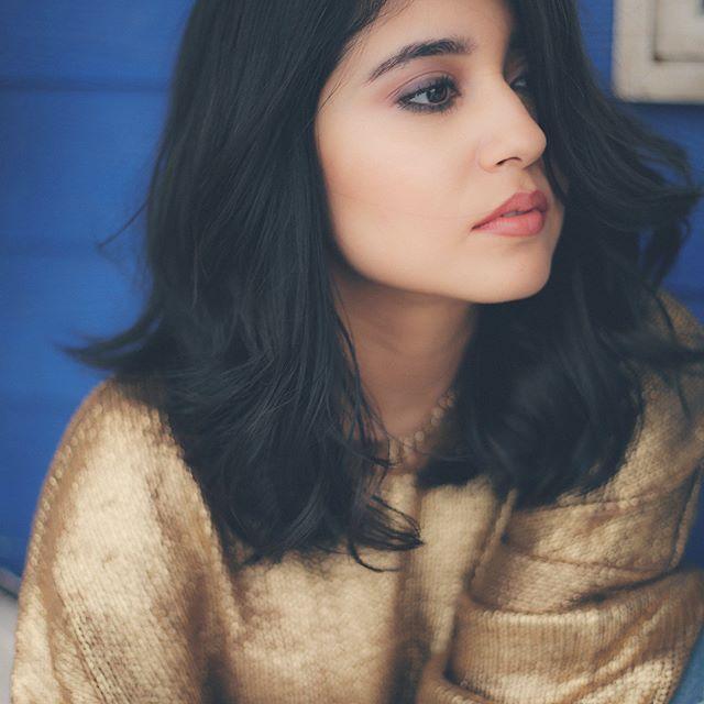 16 Hot Pics of Shweta Tripathi that make you fall in love with her Instantly