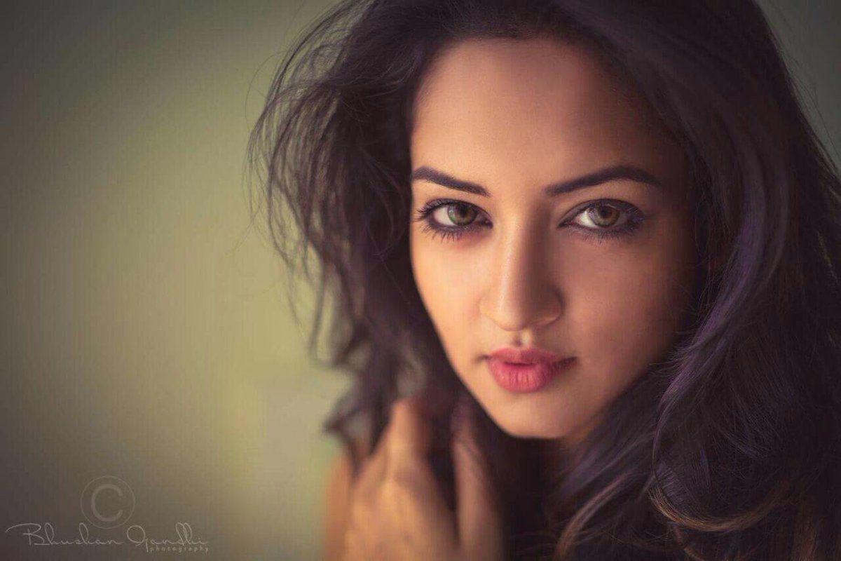 30 Best Shanvi Srivastava Latest Hot Unseen Photoshoot Stills