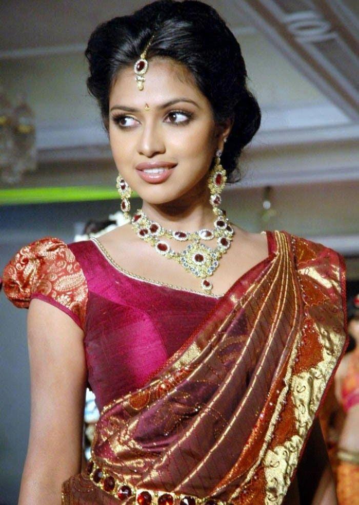 Actress Amala Paul Hot & Sexy Photos