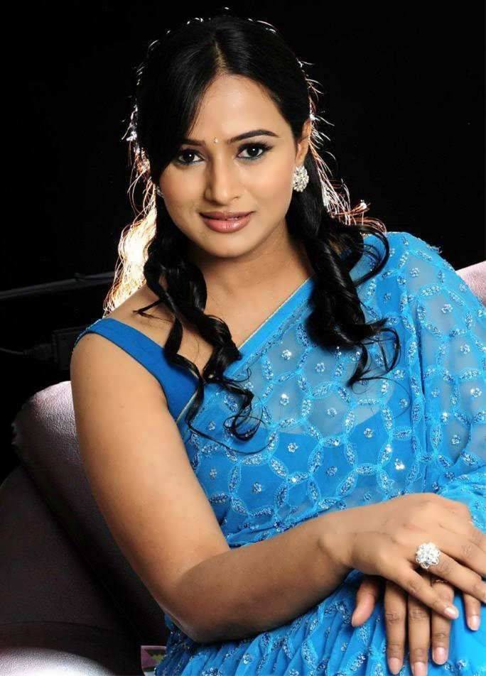 Actress Anupama Blue Saree Photos