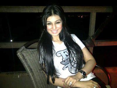 Actress Ayesha Takia Rare & UNSEEN Photos