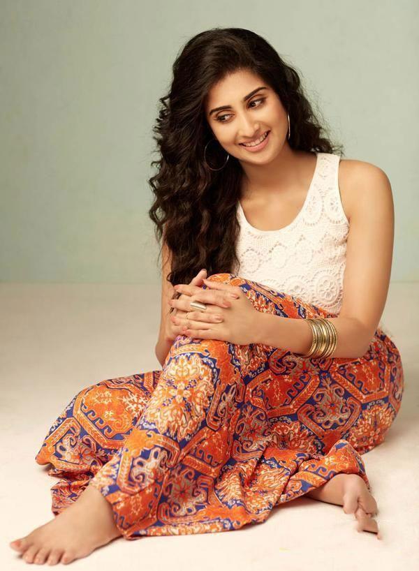 Actress Baby Shamili Photo Collections