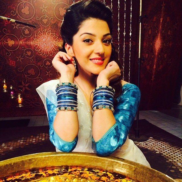 Actress Mehreen Pirzada Rare & Unseen Photos