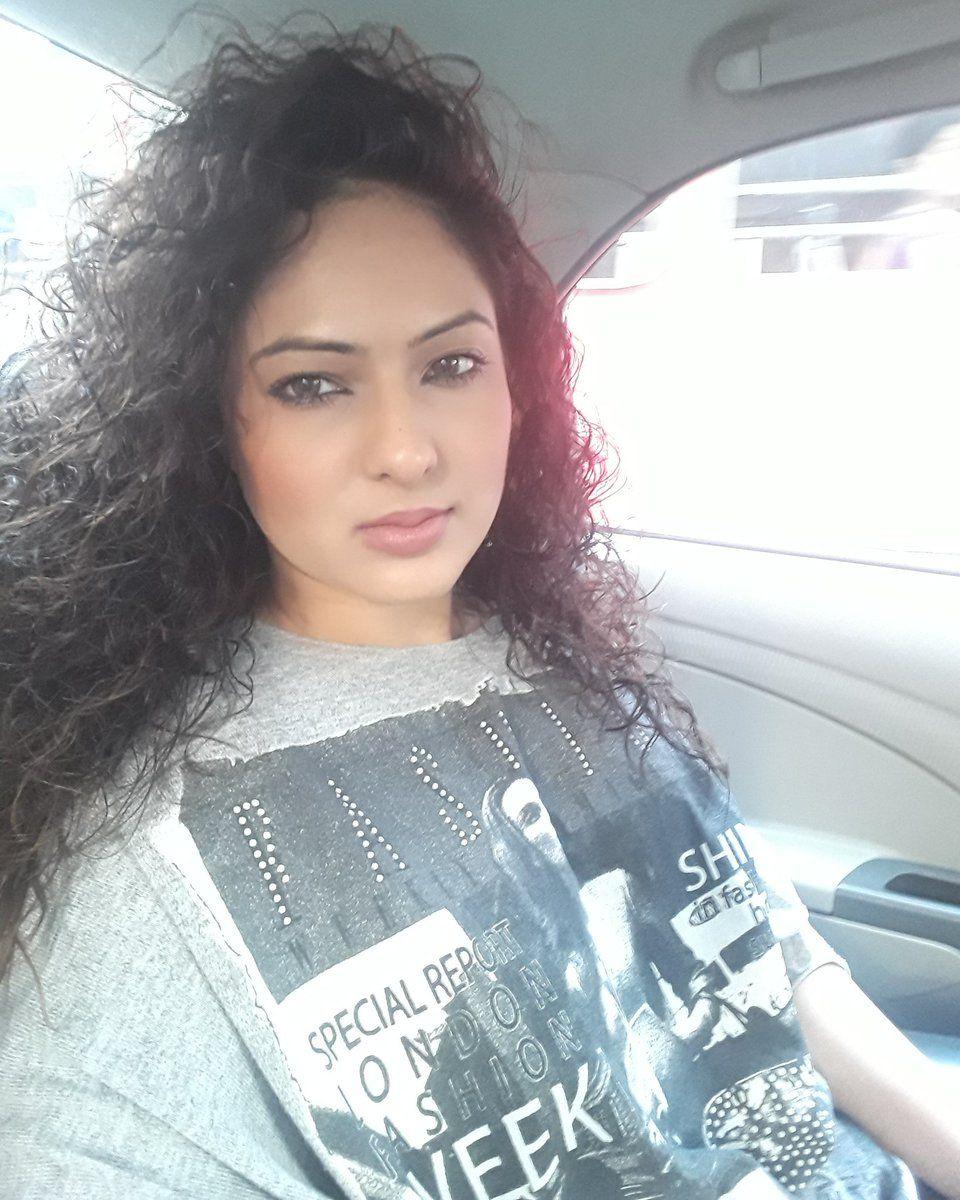 Actress Nikesha Patel Rare & Unseen Photos Stills