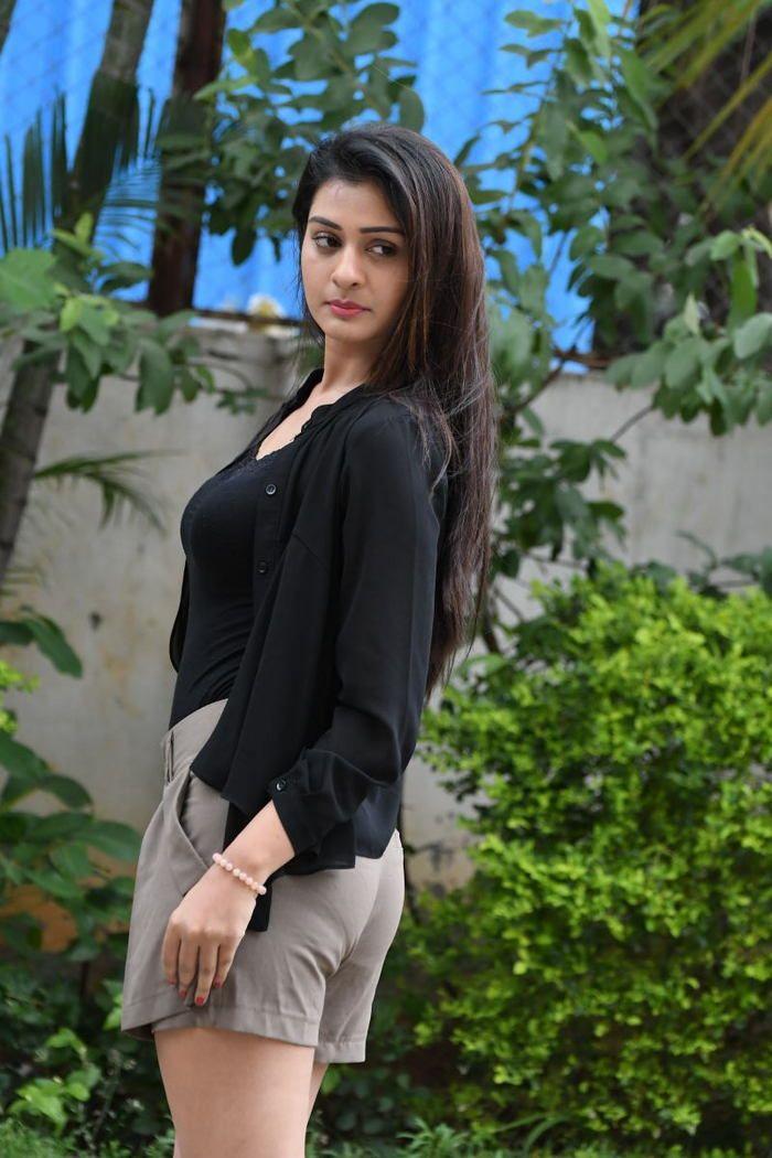 Actress Payal Rajput Latest Photo Gallery